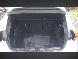 /photos/10920/0183da36-1409-4a25-82ee-3b3db47fe440_i320x240.jpg