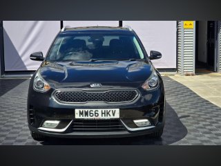 /photos/10920/536ee5f0-c5e9-44a1-92d8-178974964134_i320x240.jpg