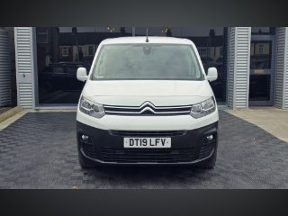/photos/10920/913f7445-63b1-4ac1-92d2-36ef8e452c0d_i320x240.jpg