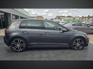 /photos/10920/92238f3d-e8d2-4f1d-912d-7d3a5bb207fd_i320x240.jpg