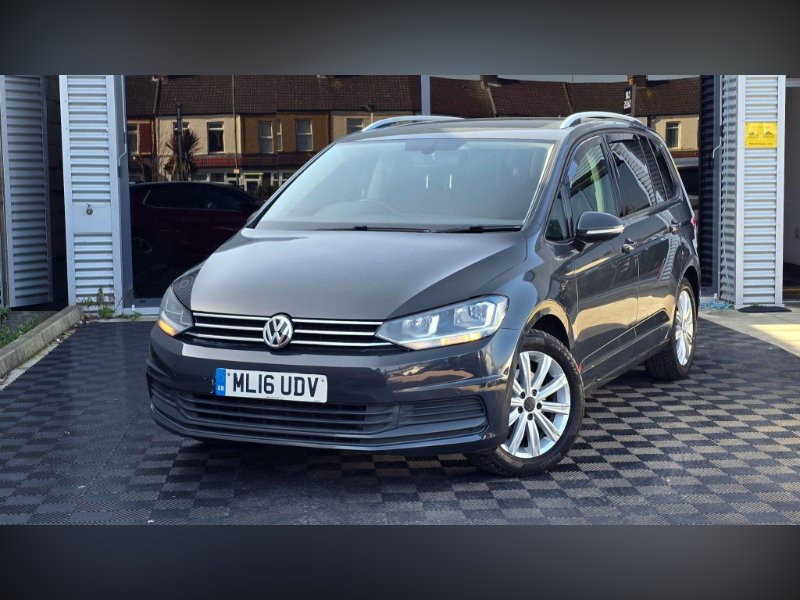 2016 TOURAN 1.6 TDI BLUEMOTION TECH SE FAMILY DSG EURO 6 S S 5DR... photo